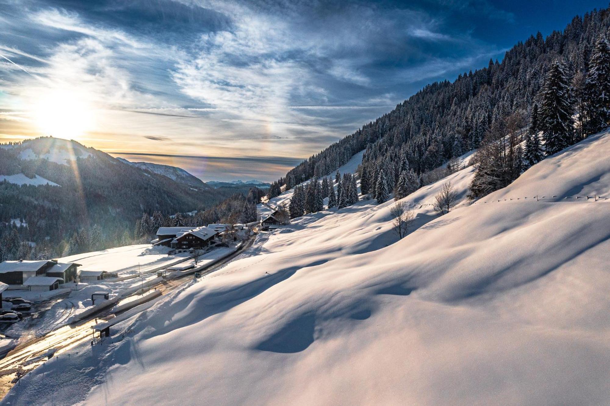 Torghele'S Wald & Fluh Hotel Балдершванг Екстериор снимка